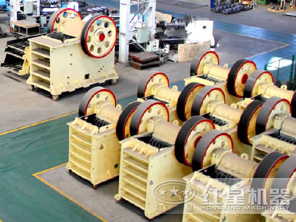 破碎機(jī)生產(chǎn)車間